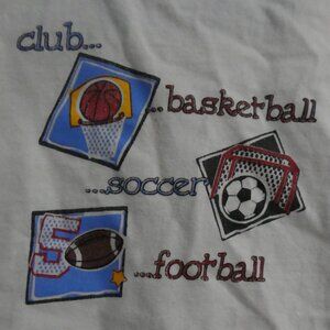 SNEEK PEEK | size 2 | White Graphic Short Sleeve Tee / T-Shirt | Sport Theme